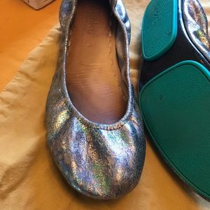 Love Potion Tieks Size 9